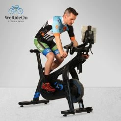 Home Trainer STAGES CYCLING Smart Bike SB20 Capteur De Puissance Et Cadence -Route Soldes caroussel 5 1 9ace652b 2fa7 4277 8768 80f12950d90a