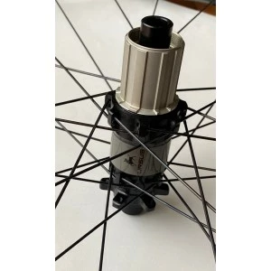 Paire De Roues URSUS ALCOR Disque 29p 15/100 & 12/142mm 2 Paire De Roues URSUS ALCOR Disque 29p 15/100 & 12/142mm – Image 2